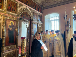 Епископ Сергиево-Посадский и Дмитровский Кирилл посетил Лобню Епископ Сергиево-Посадский и Дмитровский Кирилл посетил Лобню