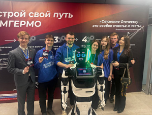 Лобненские молодогвардейцы приняли участие в форуме «ПолитЗавод» в Мособлдуме