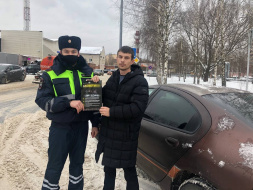 В Лобне состоялась акция "Засветись!"