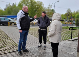 Заместитель Главы Лобни проверил обслуживание микрорайона Москвич