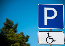 Лобненцам на заметку: Данные о бесплатной парковке для инвалидов действуют на территории всей страны