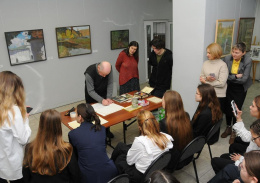 Студенты колледжа «Подмосковье» познакомились с известным художником из Лобни