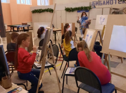 В Доме культуры «Луговая» прошли мастер-классы по рисованию