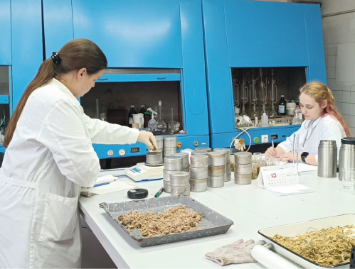 В Лобне создана молодежная лаборатория метагеномного анализа для развития агронауки