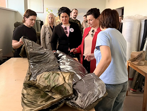 Глава Лобни встретилась с добровольцами