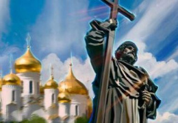 Глава Лобни Евгений Смышляев поздравил православных с Днем крещения Руси