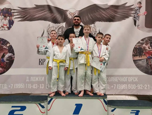 Лобненские спортсмены завоевали 19 медалей на Традиционном турнире по дзюдо