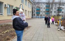 Глава Лобни познакомилась с воспитанниками семейного центра