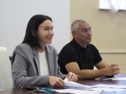 Новый состав Молодежного парламента определят в октябре.