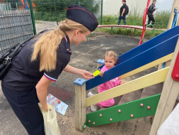 Во дворах Лобни прошла акция по профилактике ДТП Во дворах Лобни прошла акция по профилактике ДТП