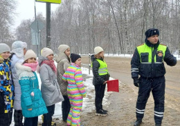 Сотрудники Лобненской Госавтоинспекции провели профилактическое мероприятие «Экскурсия безопасности» Сотрудники Лобненской Госавтоинспекции провели профилактическое мероприятие «Экскурсия безопасности»