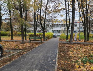 На улице Чкалова в Лобне завершили асфальтирование пешеходных зон На улице Чкалова в Лобне завершили асфальтирование пешеходных зон