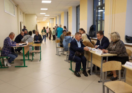 Жители Лобни голосуют за место проведения очередной выездной администрации Жители Лобни голосуют за место проведения очередной выездной администрации