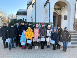 Лобненский депутат посетил Воскресную школу в ДНР
