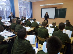 В рамках акции полицейские Лобни провели ряд мероприятий правовой и социальной направленности