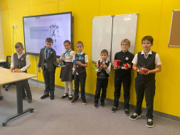 В лобненском Инженерно-техническом лицее прошел конкурс по робототехнике В лобненском Инженерно-техническом лицее прошел конкурс по робототехнике