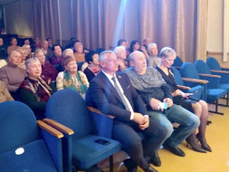 В ДК «Красная Поляна» состоялось торжественное мероприятие, посвященное Дню пожилого человека