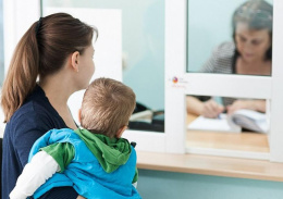 Жители Лобни могут оформить пособия по единым правилам в рамках одного заявления Жители Лобни могут оформить пособия по единым правилам в рамках одного заявления