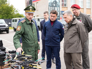 Губернатор Подмосковья посетил центр специальной подготовки участников СВО
