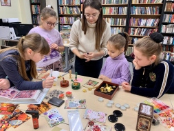 В Лобне прошли творческие мастер-классы для детей В Лобне прошли творческие мастер-классы для детей
