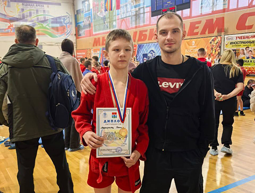 Спортсмен из Лобни стал бронзовым призером Московского областного турнира по самбо