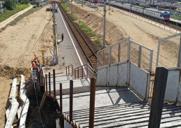 В Лобне продолжается капремонт железнодорожного моста