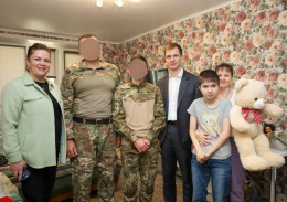 Глава Лобни встретился с семей участника СВО Глава Лобни встретился с семей участника СВО