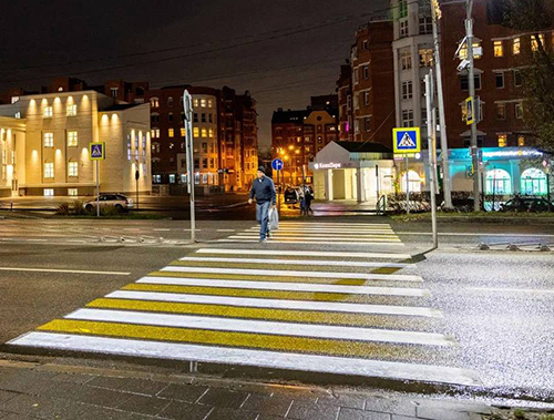 В Лобне обустроили семь проекционных пешеходных переходов