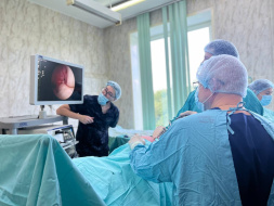 Лобненские травматологи провели успешную операцию на колене Лобненские травматологи провели успешную операцию на колене