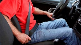 ГИБДД Лобни напоминает водителям о важности ремней безопасности