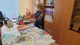 В Лобне представитель Общественного совета при ОМВД провел конкурс детских рисунков