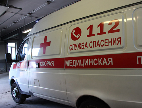 Медики из Лобни оперативно оказали помощь женщине, сломавшей ногу в лесу