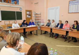 ВРИП главы Лобни пообщалась с директорами городских школ