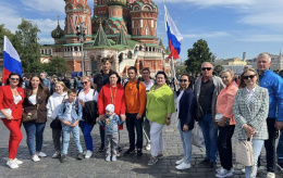 Жители Лобни побывали на празднике в честь Дня России на Красной площади 