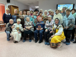 Пенсионеры из Лобни провели «Крещенские забавы»