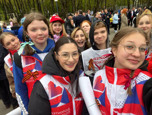 За 5 лет более 1200 жителей Лобни присоединились к движению «Волонтеры Подмосковья» За 5 лет более 1200 жителей Лобни присоединились к движению «Волонтеры Подмосковья»