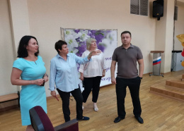 В Лобне проверили готовность школ к старту учебного года