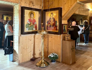 За чашкой чая — разговор о главном: в Серафимовском храме Лобни прошла «Православная гостиная»