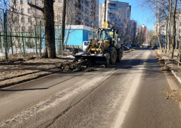 В Лобне убрали от мусора более 834, 5 тыс м2 дорог