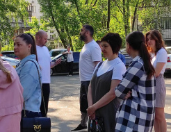 В Лобне проверили обслуживание домов на улице Мирной