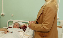 Лобненка проголосовала прямо в больничной палате Лобненка проголосовала прямо в больничной палате