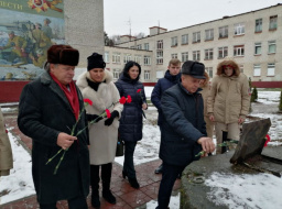 В школе №4 вечер памяти посвятили защитникам Москвы