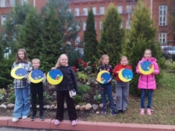 Дети городского округа Лобня создали "Маленького принца" Дети городского округа Лобня создали "Маленького принца"