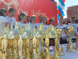 9 мая  в Лобне состоялся легкоатлетический пробег «73 км километра Победы»