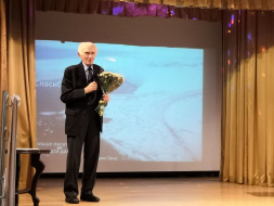 В Доме культуры Лобни состоялась встреча с нобелевским лауреатом В Доме культуры Лобни состоялась встреча с нобелевским лауреатом