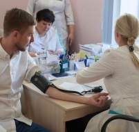 29 врачей и 69 медицинских работников пришли работать в городские больницы и поликлиники