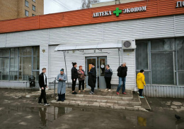 Глава Лобни провела  обход торговых объектов в микрорайонах города