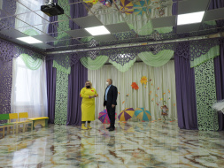 Николай Гречишников с рабочим визитом побывал в детском саду «Рябинка»