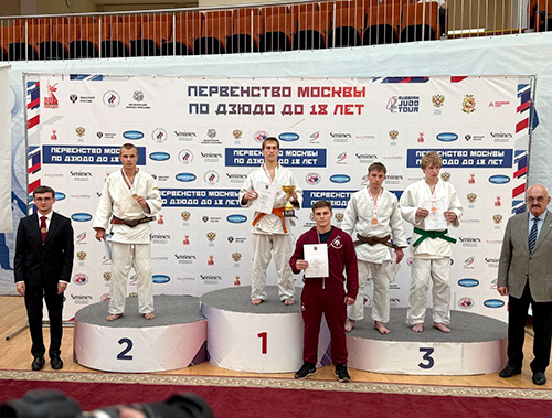Лобненский спортсмен завоевал серебро на Первенстве Москвы по дзюдо и вышел на всероссийский уровень