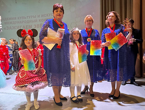 В Лобне прошел международный многожанровый конкурс «Зажигаем звезды»